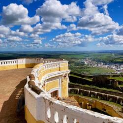 Blick zum nur 15 km entfernten Spanien
