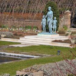 Remembering Diana Princess of Wales, Sunken Garden, Kensington.