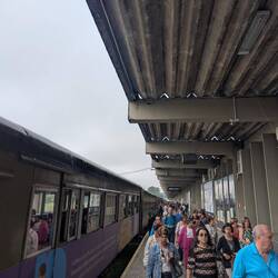 .. mit ein paar anderen Touristen 😀 (wohl eine der schönsten und ältesten Zugstrecken Brasilien)