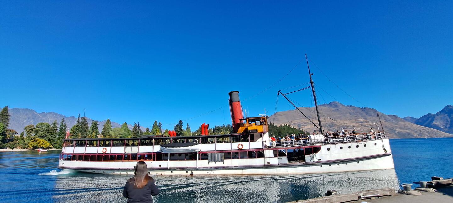 The boat as it arrives in port.