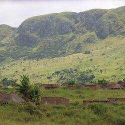 ...Berge und Dörfer