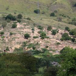 ...es bleibt hier sehr authentisch, auch hier traditionelle Lehmdörfer...