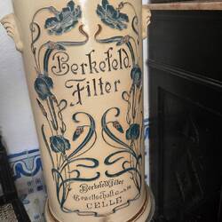 Berkefeld Filter gibt es heute noch.