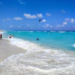 Playa Delfines, Cancún