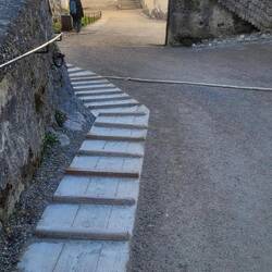 Wooden steps for safer descent