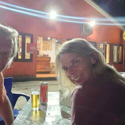 Im Kilumba haben wir Uli getroffen. Ist schon fast zum Stammlokal geworden