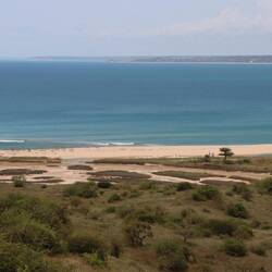 Schließlich fahren wir bis runter ans Meer...
