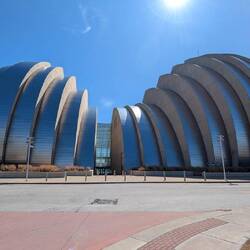 Kaufmann Center for the Performing Arts