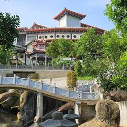 Looking up the hill near the entrance to Kek Sok Li.