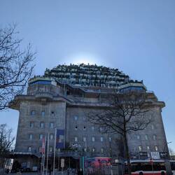 Bunker Hamburg, ein grauer Koloss
