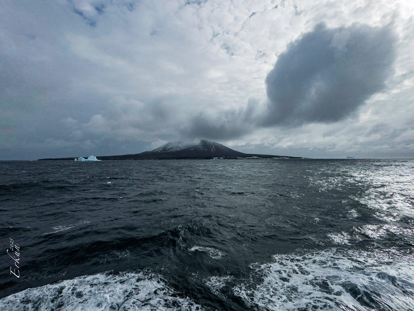 Welcome to Zavadovski Island ... in the Traversay Group of the South Sandwich Islands.