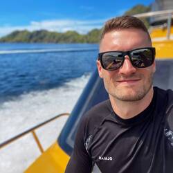 😎 Stammplatz vorne uf em Speedboat ☺️