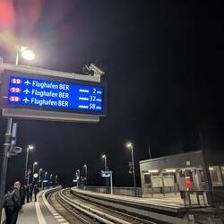 Früh ging es los