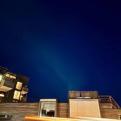 Das erste Nordlicht, gleich an der Bushaltestelle