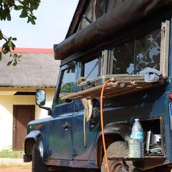 ...Affenkrallen auf Lack machen mittlerweile auch nichts mehr