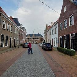 Scheinbar alte Straßen, alles nur Illusion.