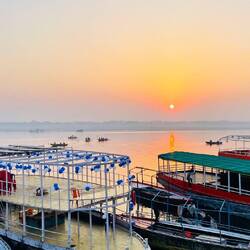 sunrise at Assi Ghat