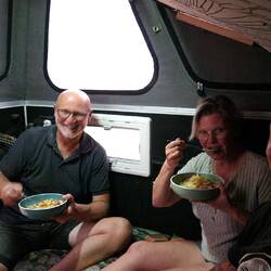 Abendessen in der mobilen Sauna