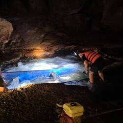 Die kritische Stelle, wo der Captain eingeklemmt ist. Lars befreit ihn