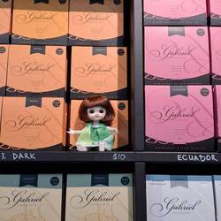 Le tour gastronomique se poursuit par la visite d'une chocolaterie