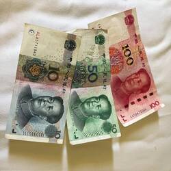 Yuan Bargeld