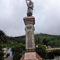 Freiheitsstatue mal mit einer Frau!