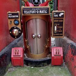 Teloport-o-matic; Market Square