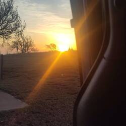 Sonnenaufgang aus dem Van