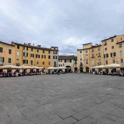 Piazza dell'Anfiteatro
