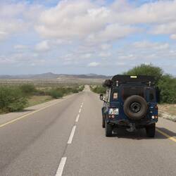 ...die Straße wird ziemlich schnell sehr einsam...