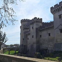 Schloss, direkt an Campingplatz