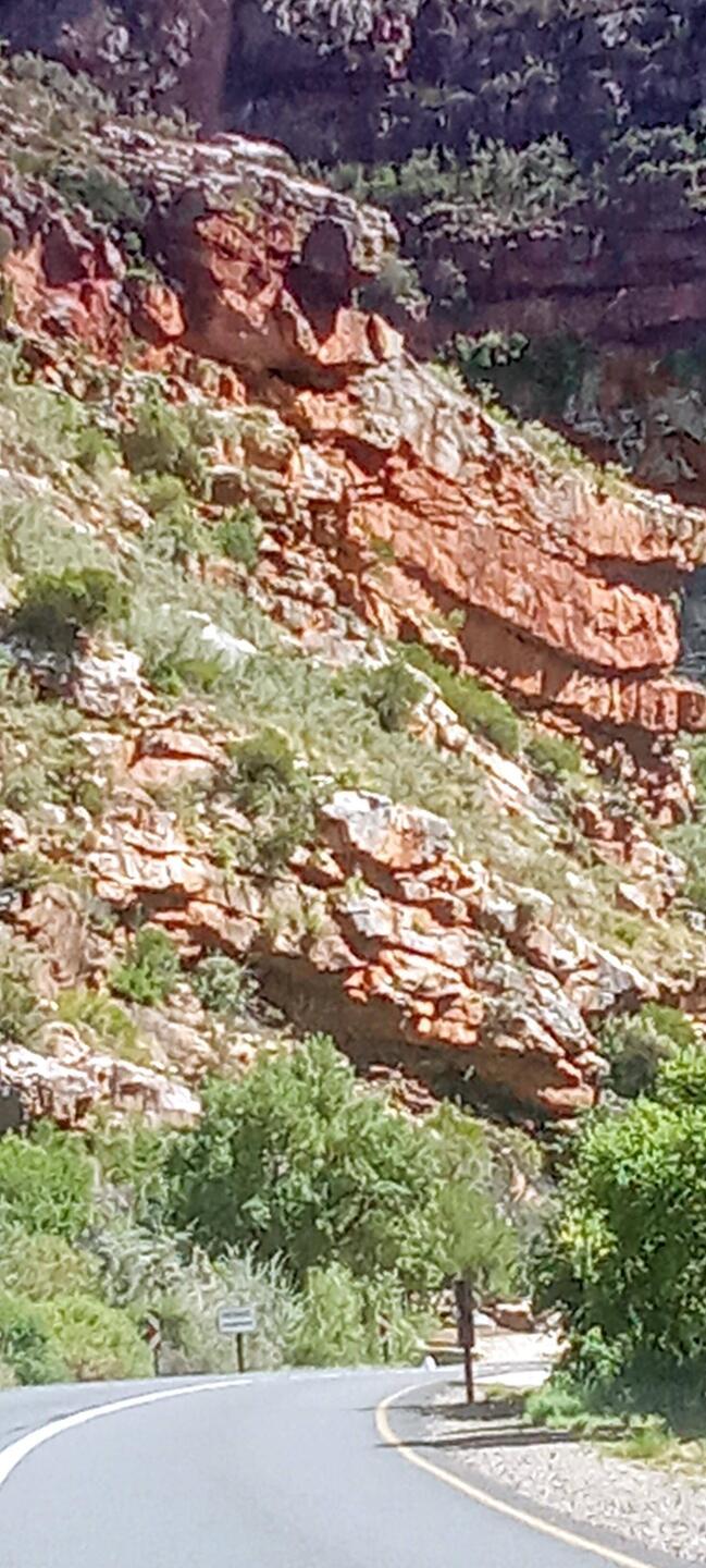 Photos don't do justice to the amazing rock formations of Meiringspoort