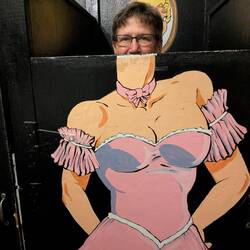 This lady had to use the bathroom!!