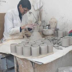 In der Keramikfabrik