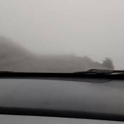 Fahrt nach unten mit Musik