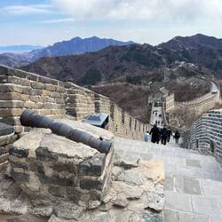 Alte Eisenkanonen sind noch erhalten