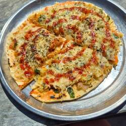 Mittagessen: vegetarische "Pizza"