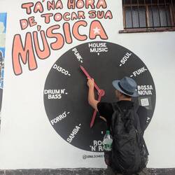 Benno ist wie immer verantwortlich für den richtigen Beat 🪘