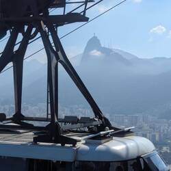 Nochmal - dieses Mal von der Mittelstation am Zuckerhut. (Also eigentlich sieht man ihn ständig 😁)