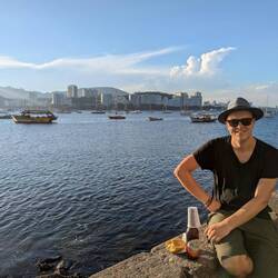 Und natürlich gibt's die verdiente Belohnung nach getaner Wanderarbeit 😇 Snack und Bier 🍻
