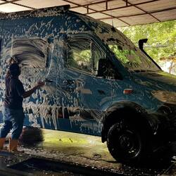 Life on the road: Nemo at the car wash.