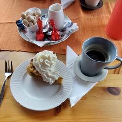 ...und auch die Appeltaart ist warm 😁