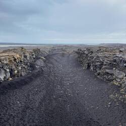 Links Eurasien - Rechts Nordamerika