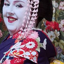 The wig is stunning and kept in a box