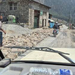 Abfahrt mit dem Jeep nach Chame zurück