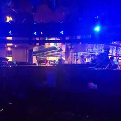 Dueling Pianos