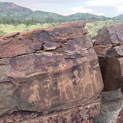 In Stein gehauene Bilder