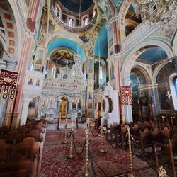 Tolle Deckenmalerei mit goldenen Sternen