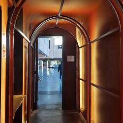 Der Zugang zur Tapas-Bar.