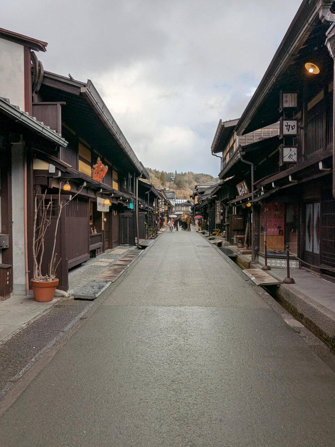 Vieux centre ville, Sanmachi Suji